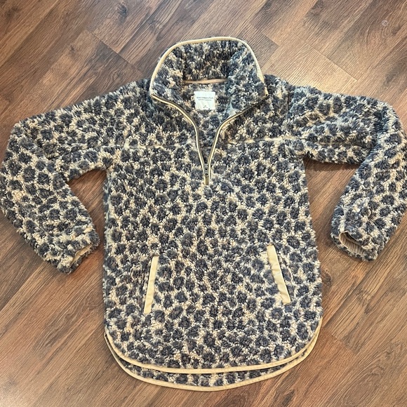 Abercrombie & Fitch Jackets & Blazers - Abercrombie & Fitch Fleece Jacket - cheetah print Sherpa